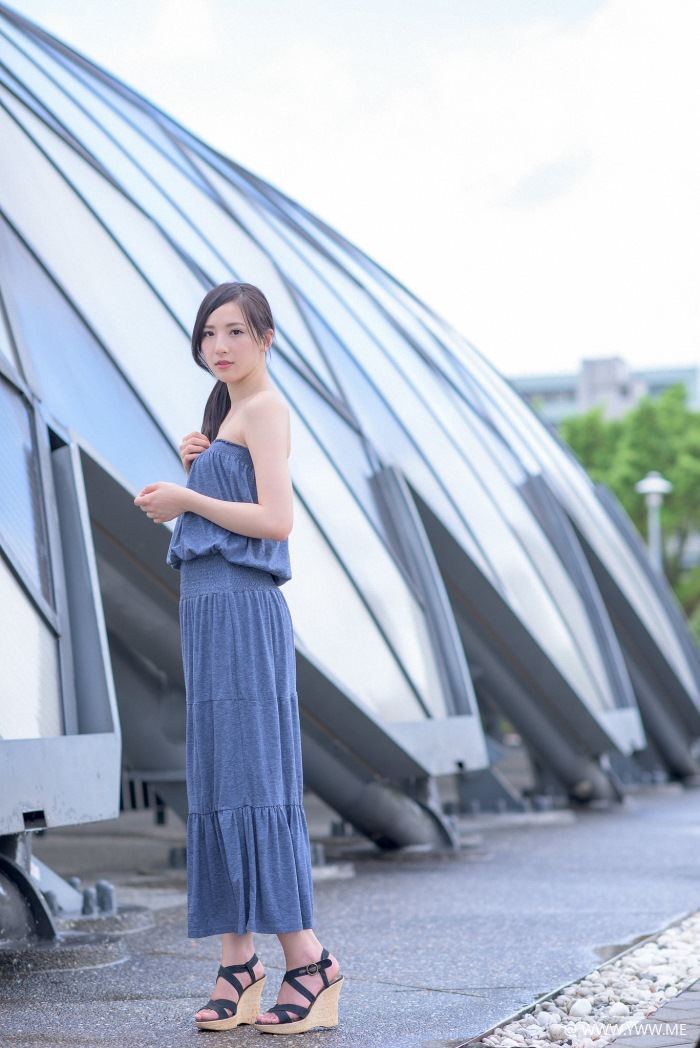 台湾美女 – Wei-wei Li 花博园区-像素点