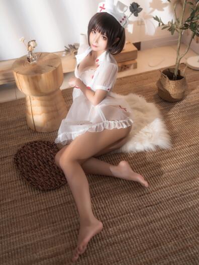 知名Coser@蠢沫沫 透明护士
