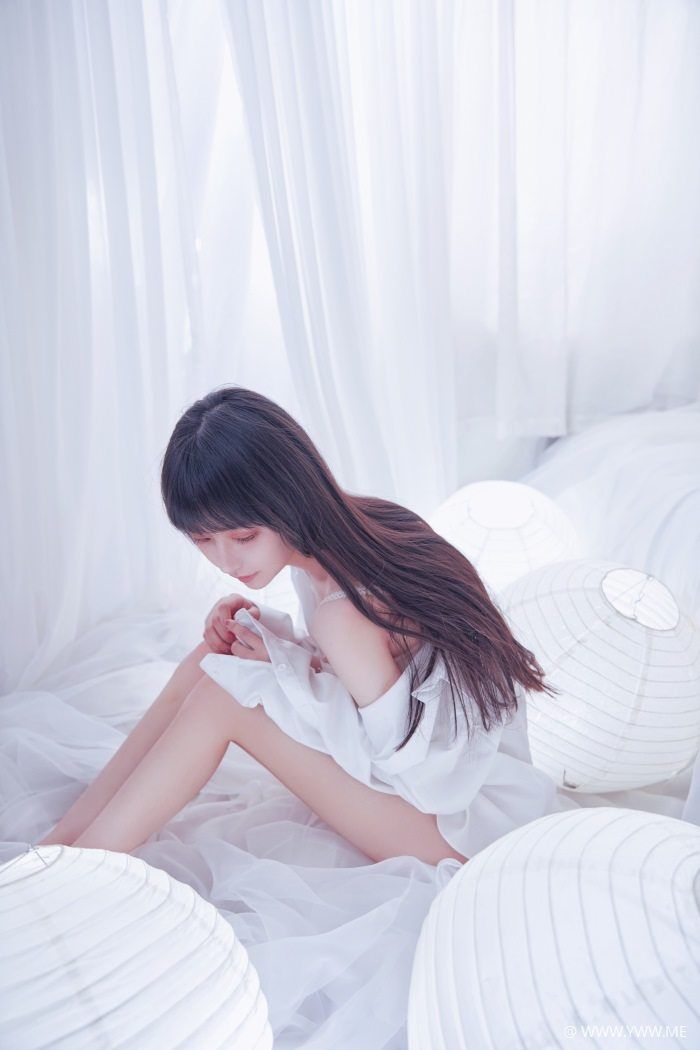 Shika小鹿鹿 纯白-像素点