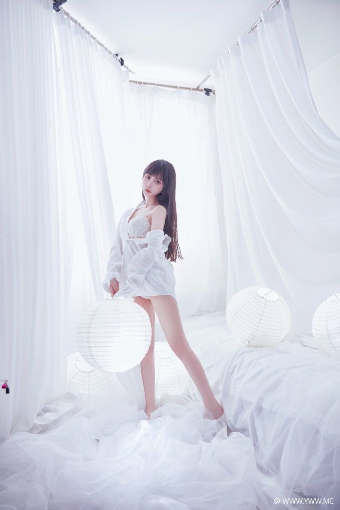 Shika小鹿鹿 纯白-像素点