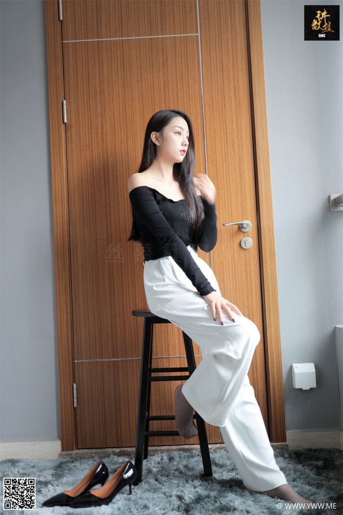 丝慕写真 特写集 TX004 诗晴《天鹅绒裤里丝》-像素点
