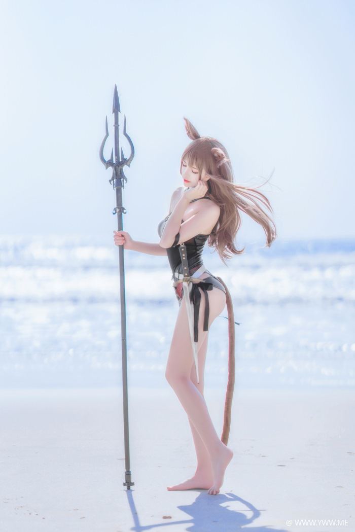 萝莉风COS 桜桃喵 – 泳衣天火-像素点