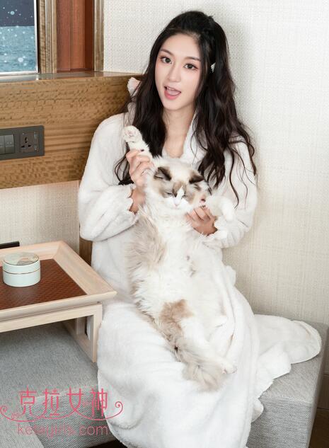 [KeLaGirls克拉女神] 2019.03.11 她与她的猫 汤怡 VIP专辑