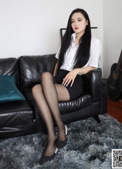 丝慕写真 SM309 天天一元 模特：菲菲 – 职场精英