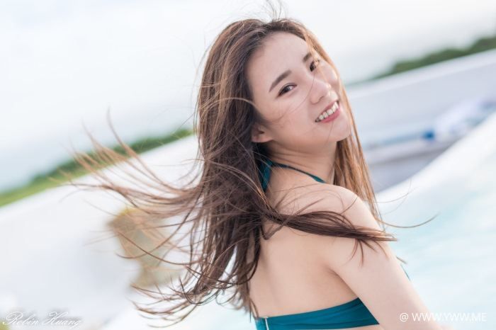 台湾美女 – 陈俐璇(Betty) & 林柔柔(Mia) 垦丁-像素点