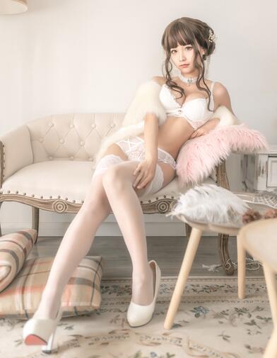 知名Coser@蠢沫沫 新毛披肩套