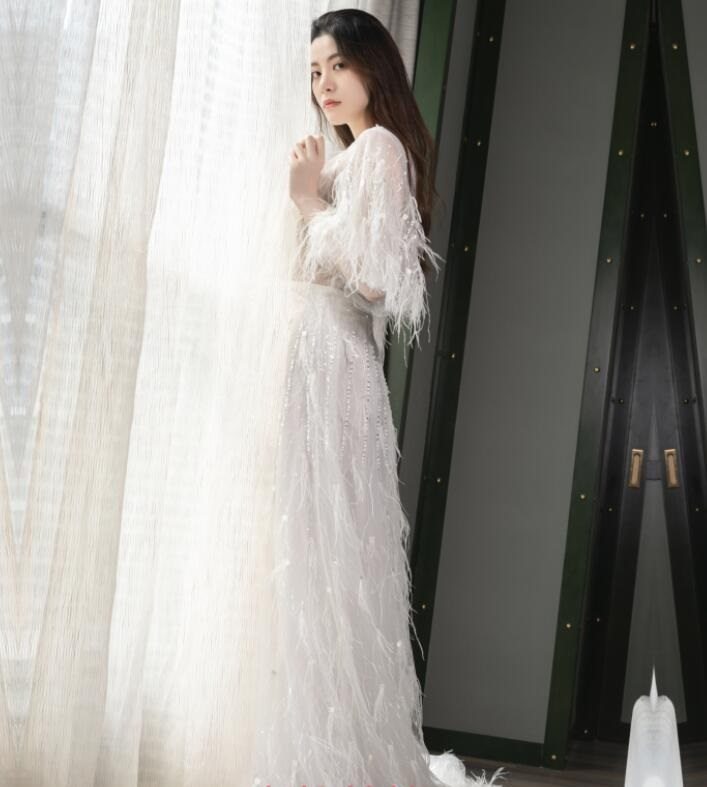 [KeLaGirls克拉女神] 2019.09.10 赤脚浣白纱 百琳 白金专辑
