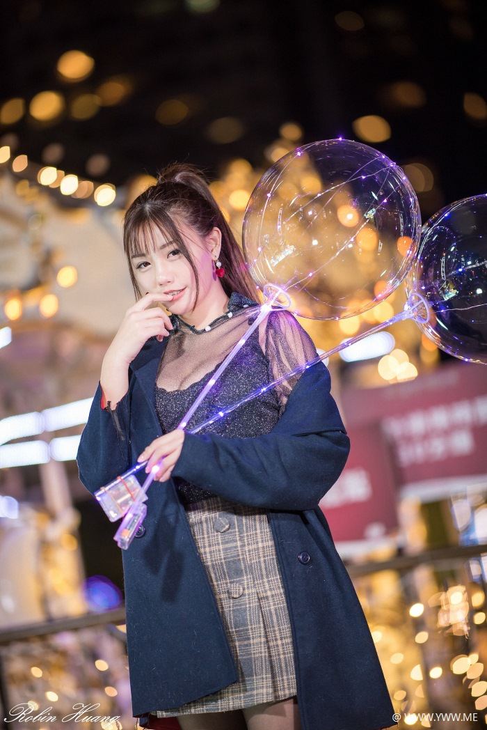 台湾美女 – 陈葳(Chen Wei) 新北市欢乐耶诞城-像素点