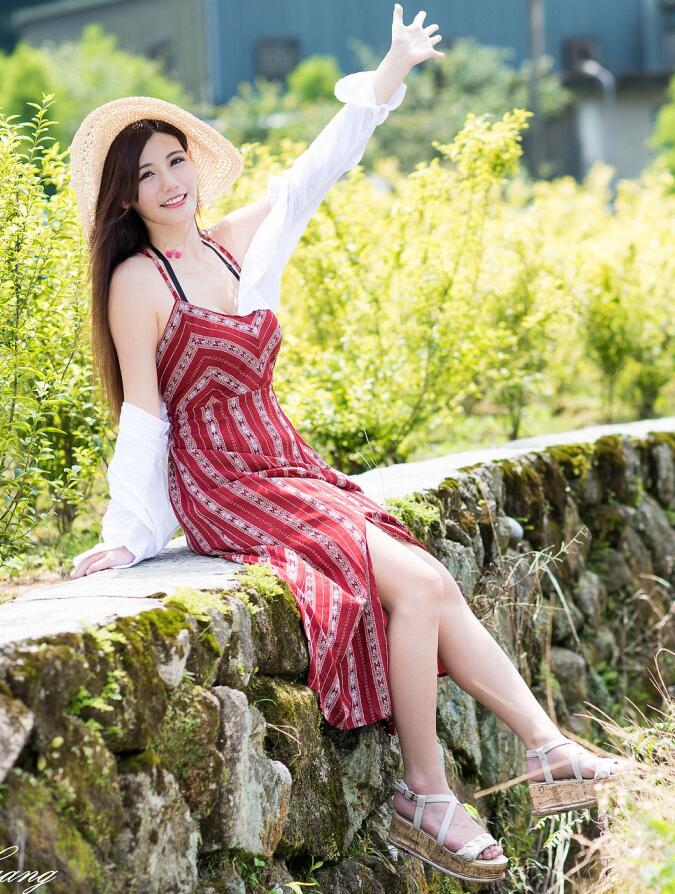 台湾美女 – 陈葳(Chen Wei) 阳明山