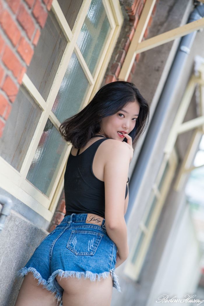 台湾美女 – 陈怡安(Joann) 马祖新村 & 向阳农场-像素点
