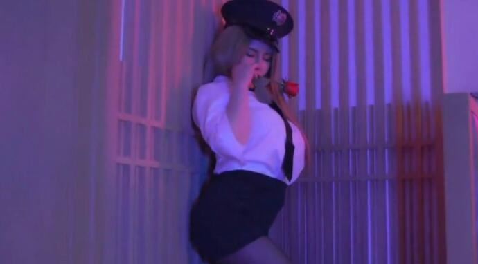 [YouMi尤蜜] 视频 2020.07.17 热辣の精英女警 温心怡