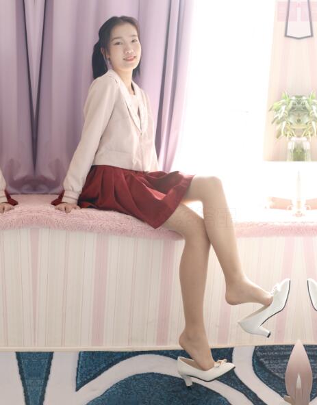 [SiHua思话] SH038 薄丝袜的JK少女 瑶瑶