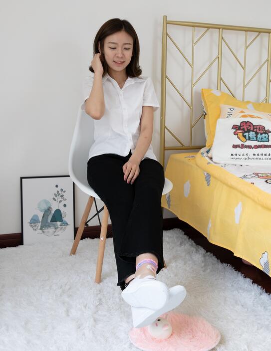 物恋传媒 NO.423 婷婷-风里的小雏菊