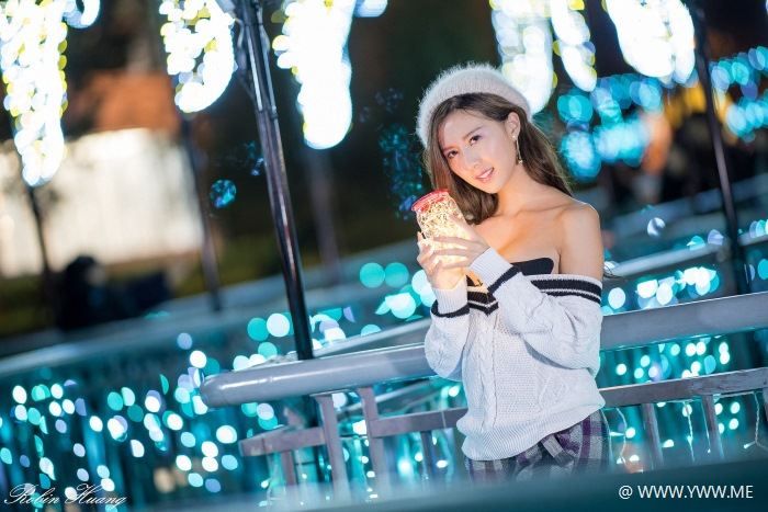台湾美女 – 陈郁晴(羽晴Min) 新北市欢乐耶诞城-像素点