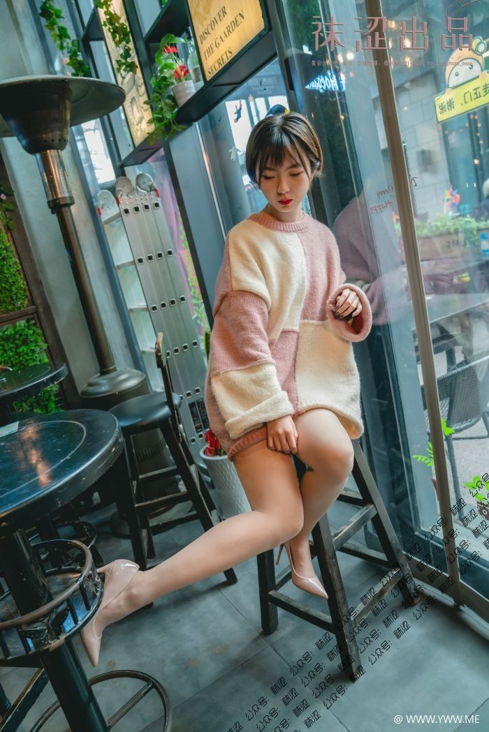 袜涩写真 VOL.048 暖暖的大毛衣-像素点