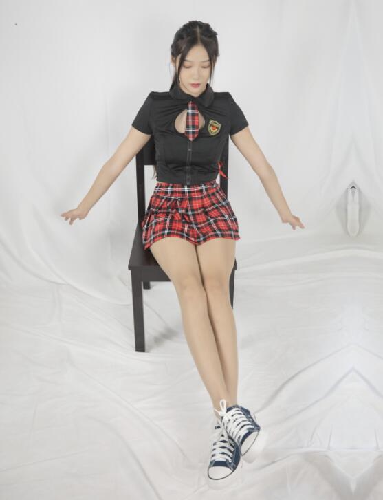 [MSLASS梦丝女神] 2020.10.03 NO.133 帆布鞋 诗琪