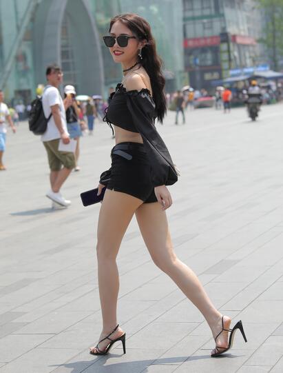 凯恩公爵作品 – 黑色热裤美腿小姐姐 写真+视频