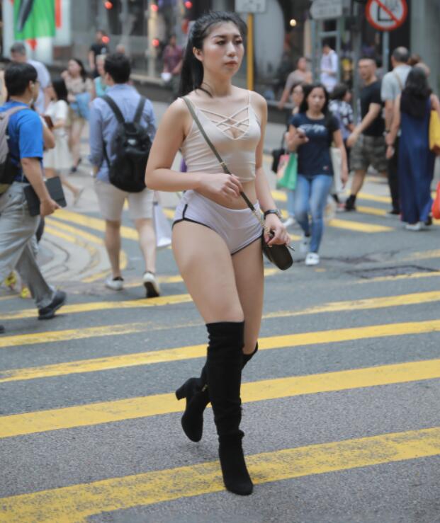 凯恩公爵作品 – 情迷紧身喇叭裤 写真+视频