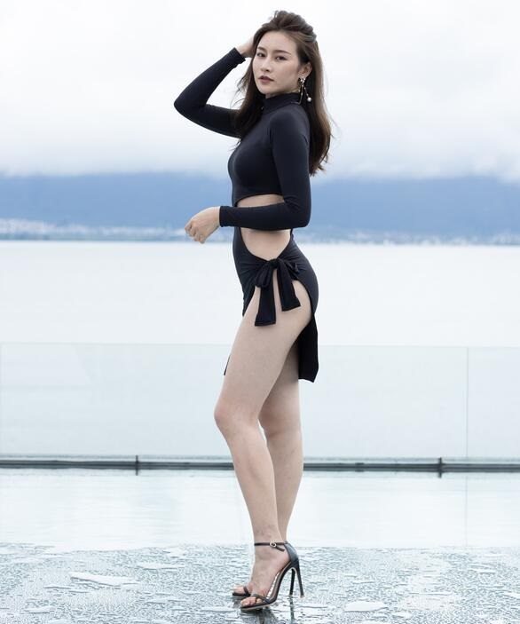 范家辉作品 – 大理旅拍 第6篇：黑色长裙美女