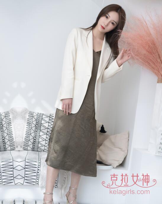 [KeLaGirls克拉女神] 2020.05.20 小脚与西服 小芙 VIP专辑