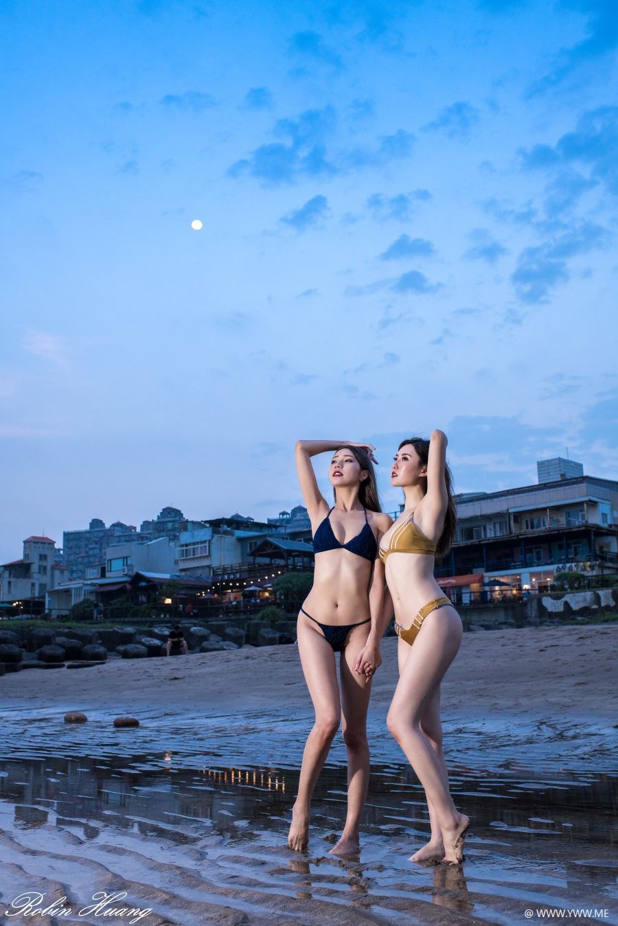 台湾美女 – 郭珉妏(Queenie) & 黄韵霏(Anita) 浅水湾-像素点