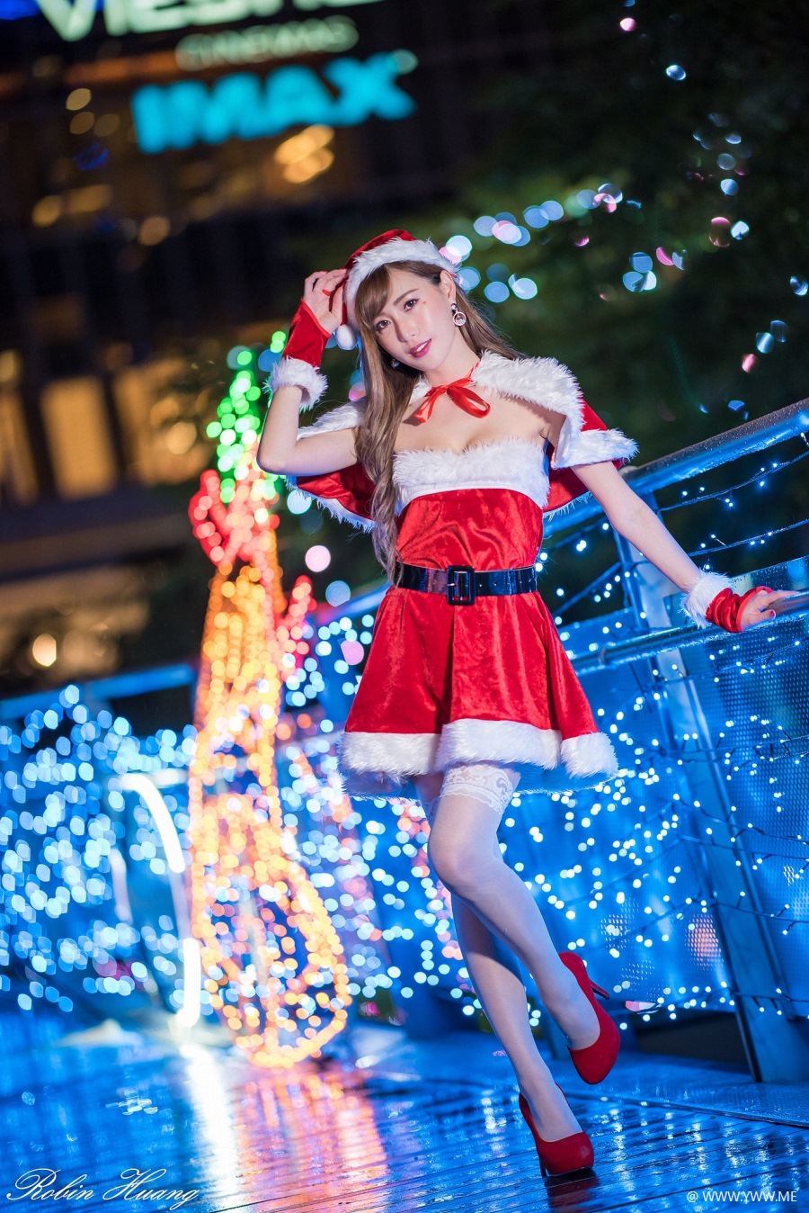 台湾美女 – 黄艾比(Abbie Huang) 新北市欢乐耶诞城-像素点