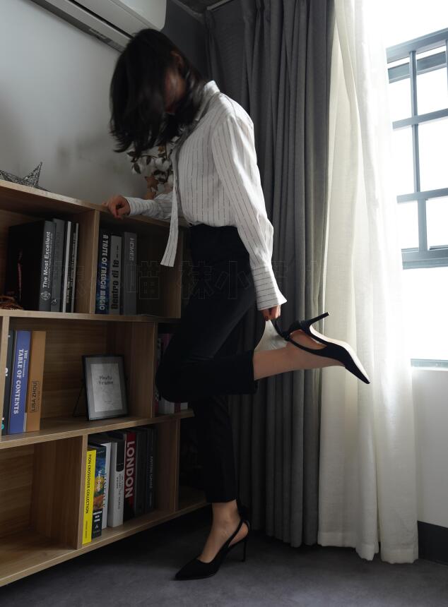 [KittyWawa袜小喵] KT168《吃我一脚》