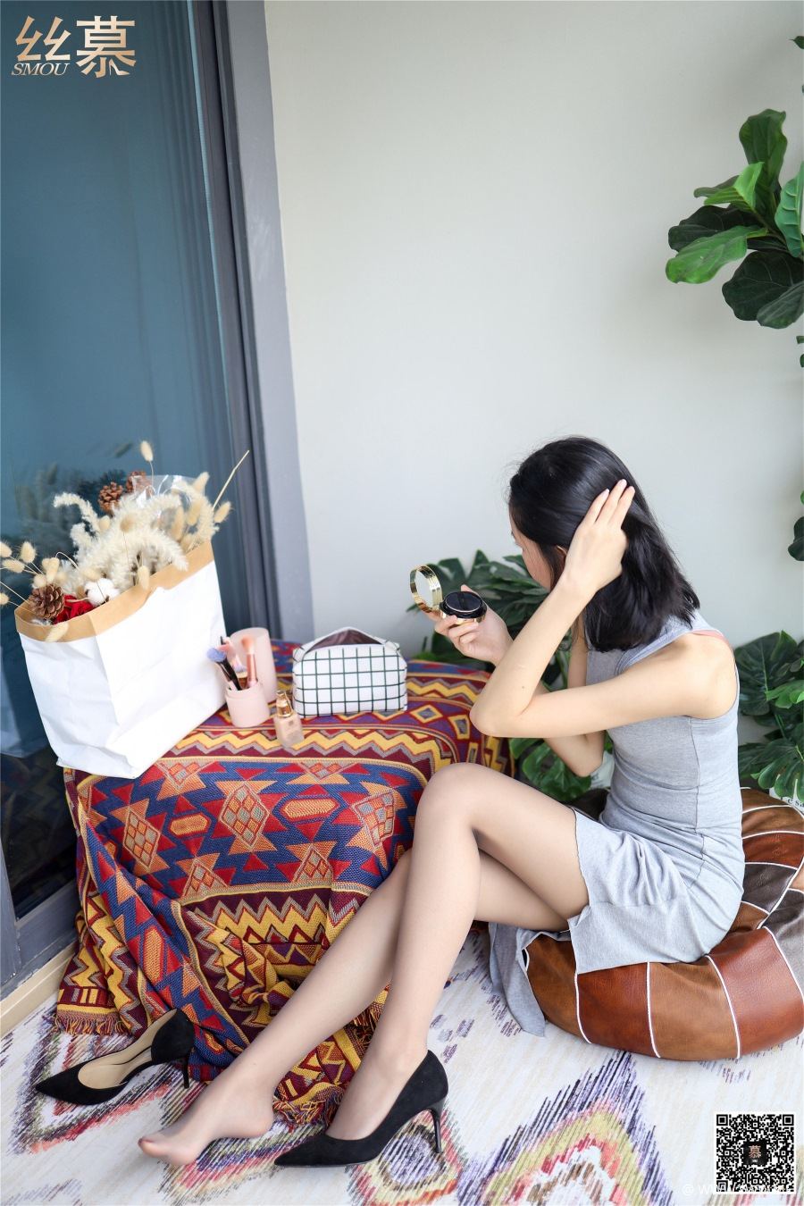 丝慕写真 特写集 TX027 茗茗《亵玩化妆品》-像素点