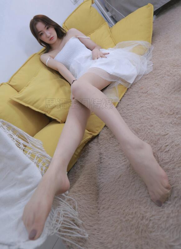 [SiHua思话] SH153（新模）Reya 小白裙下的美腿