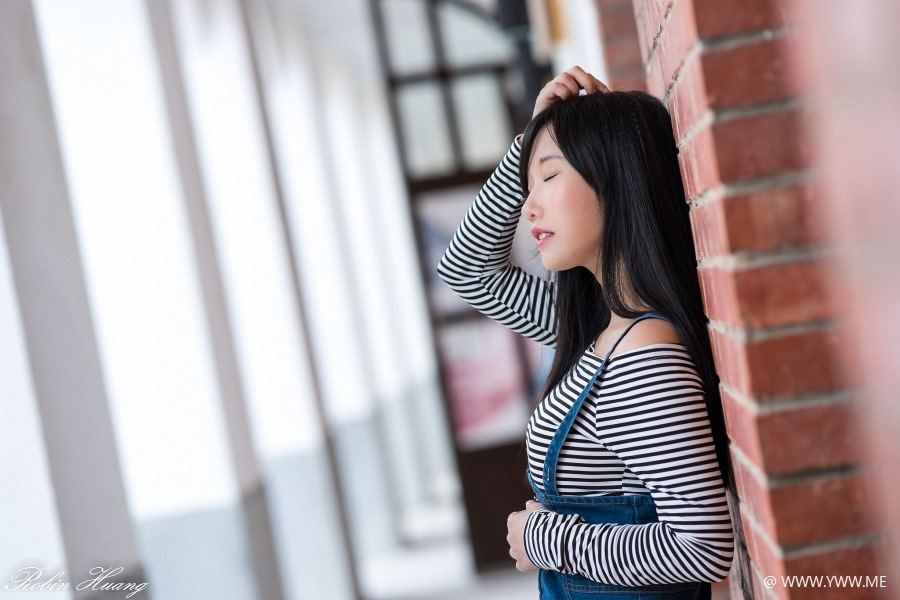 台湾美女 – 黄钰文(又又) 淡水老街-像素点