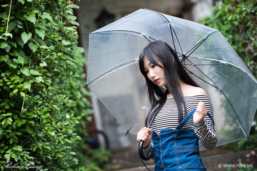 台湾美女 – 黄钰文(又又) 淡水老街-像素点