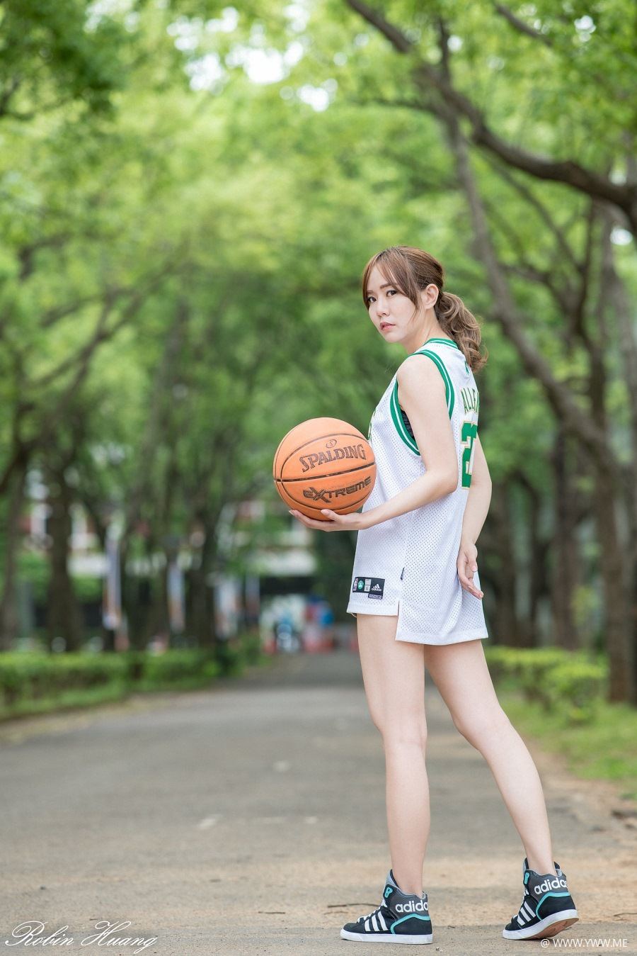 台湾美女 – 凯拉(Kara Chang) 中央大学-像素点