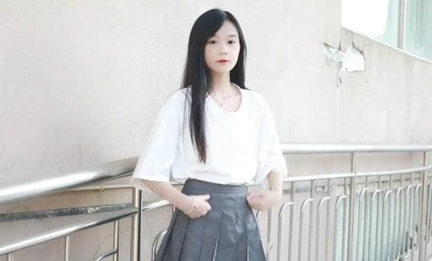 [MSLASS梦丝女神] 视频 2020.11.18 NO.065 明星脸的她 视频版 灵灵