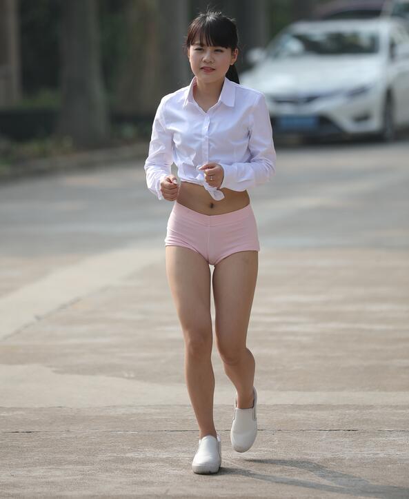 凯恩公爵作品 – 运动女孩 写真