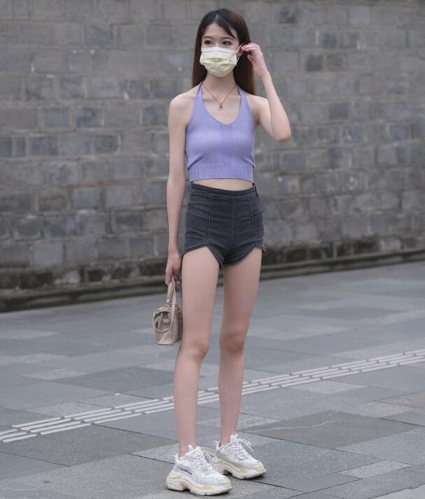 视觉冲击作品 – 真心美的大长腿美女 写真