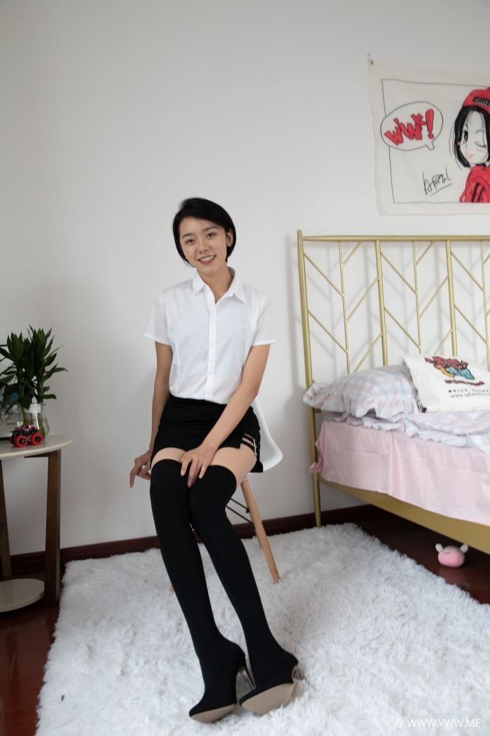 物恋传媒 NO.555 小飞-晚秋莲梦-像素点