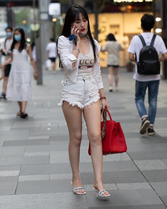 凯恩公爵作品 – 热裤长腿 写真+视频