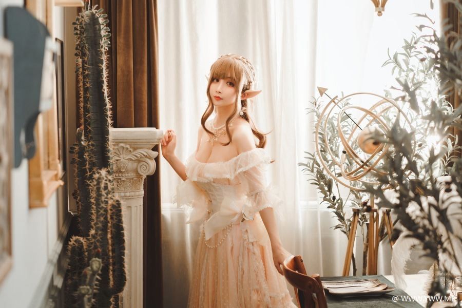 知名动漫Coser@rioko凉凉子 精灵姐姐-像素点