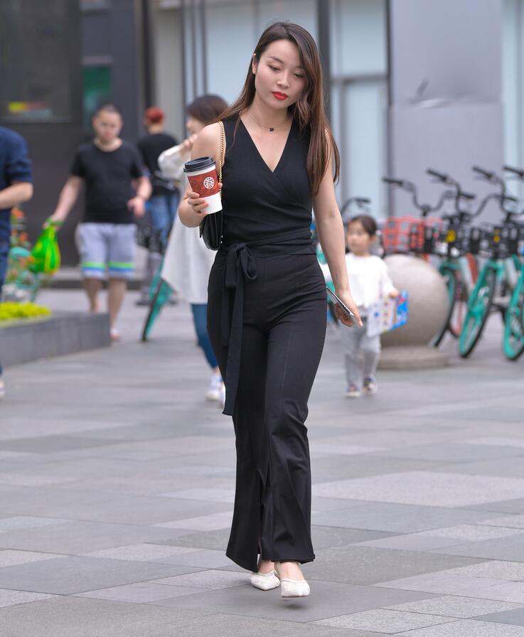 视觉冲击作品 – 她这身材，也是难得一遇啊 写真