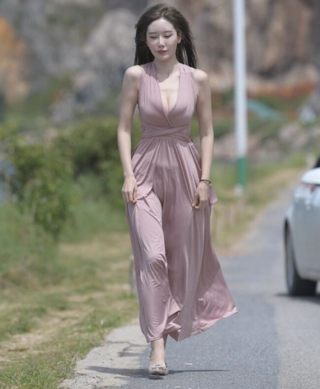 红石作品 – 大理漫时光旅拍 第2篇：一袭长裙 写真+视频