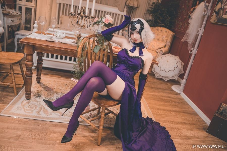 知名动漫Coser@rioko凉凉子 醉贞-像素点