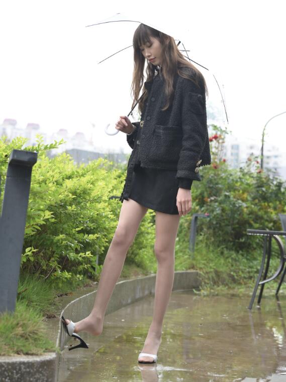 [IESS异思趣向] 一千零一夜 162《雨中漫步2》