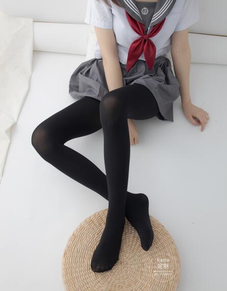 紧急企划 G-002 出镜妹子：小奶糕Milky