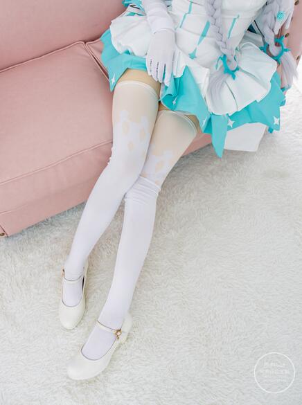 森萝财团 有料 NO.010 出镜模特：小奶糕Milky
