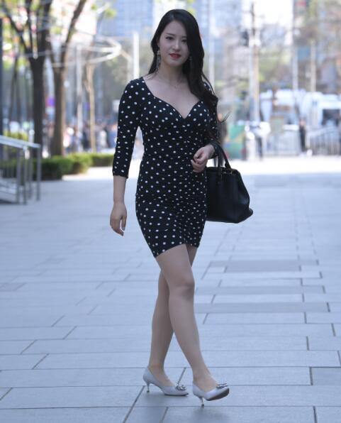 魂魂作品 – 丝袜长腿 写真