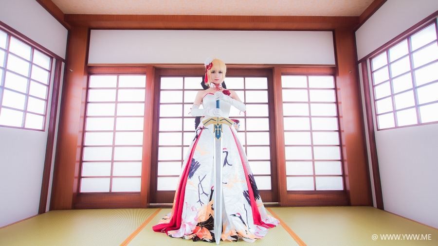 超人气Coser鳗鱼霏儿 – King of Knight 和风礼服-像素点