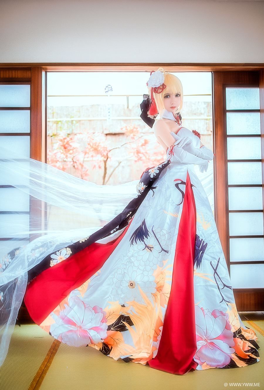 超人气Coser鳗鱼霏儿 – King of Knight 和风礼服-像素点