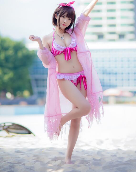 超人气Coser鳗鱼霏儿 – 加藤惠 粉色泳装