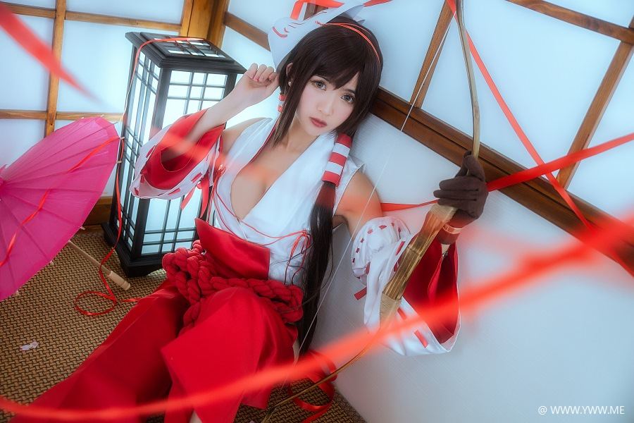超人气Coser鳗鱼霏儿 – 巫女-像素点