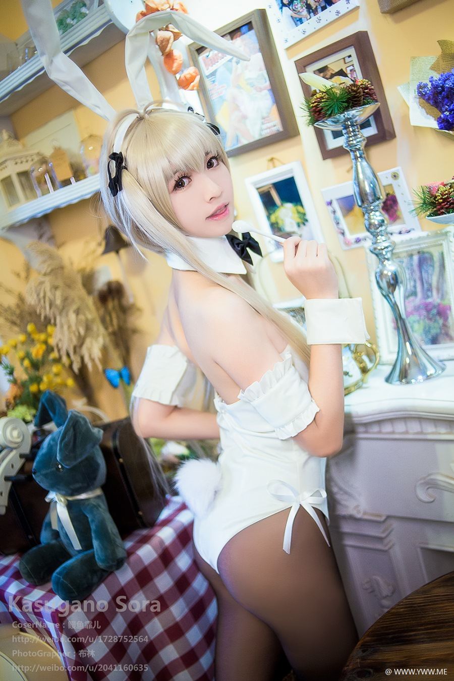 超人气Coser鳗鱼霏儿 – 缘之空 穹妹 兔女郎 Cosplay-像素点